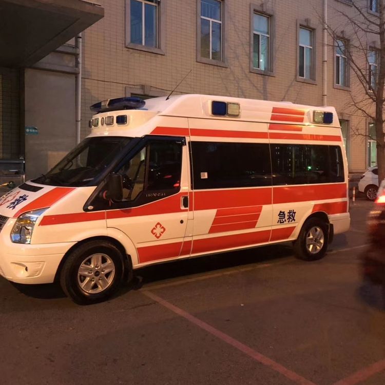 三山夜间租赁救护车护送病人转院：安全转运的 8 大核心注意事项